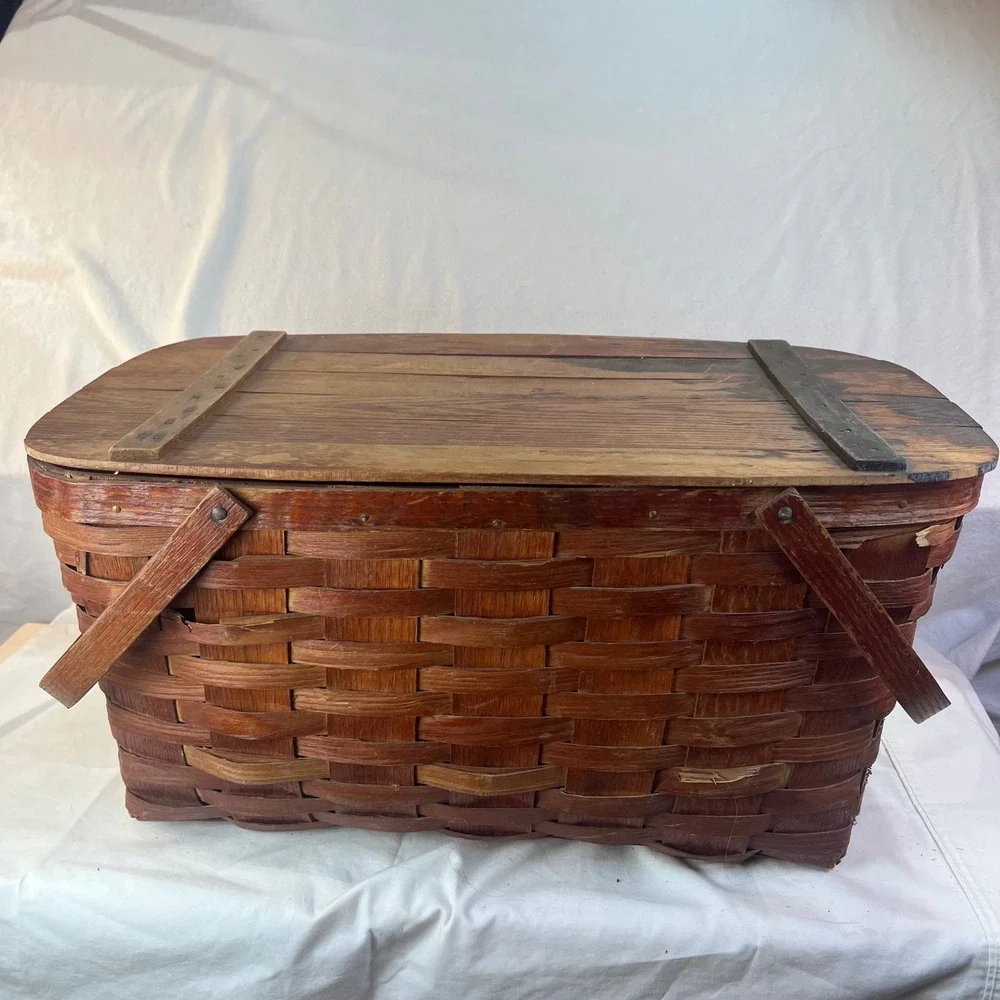 Vintage Woven Wood Picnic Basket Dual Handles Hinged Slatted Lid Large Rustic